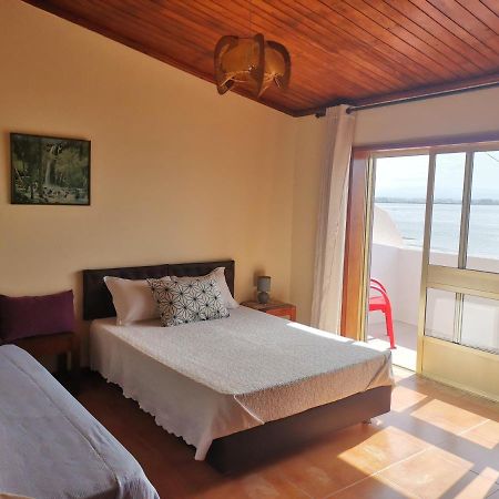 トレイラ "O Veleiro" Rest. Resid. Bed & Breakfast エクステリア 写真